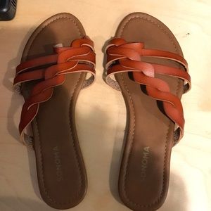 women’s sandals